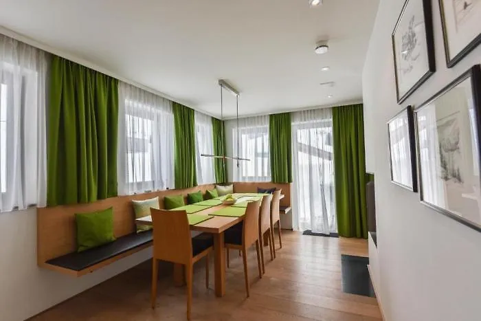 Balma Restaurant 4* 莱赫阿尔贝格